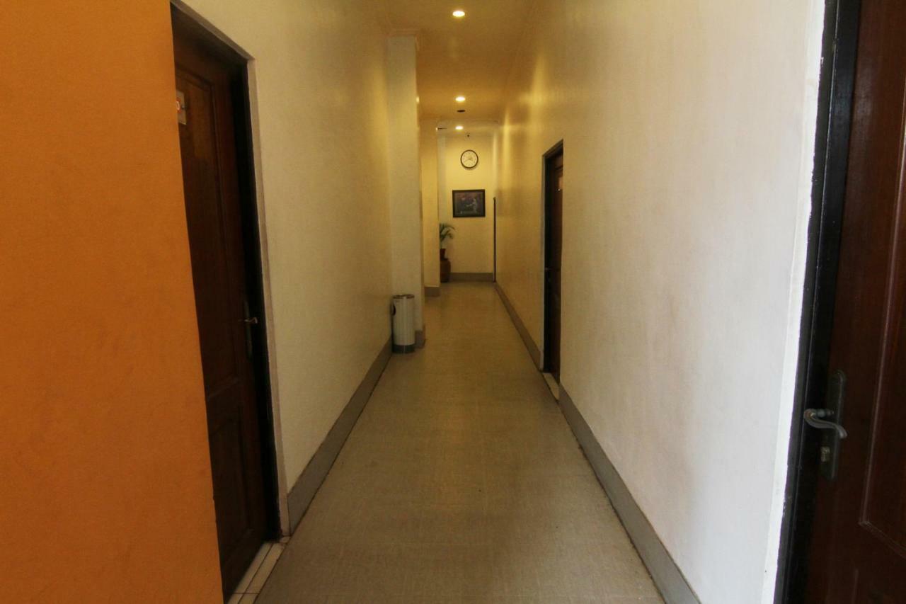 Mira Hotel Banjarmasin  Eksteriør bilde